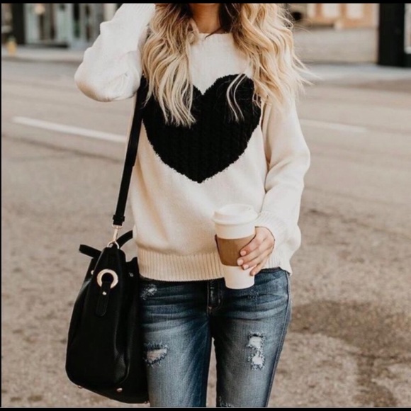 Heart Sweater ~ Very Comfortable - Picture 2 of 4